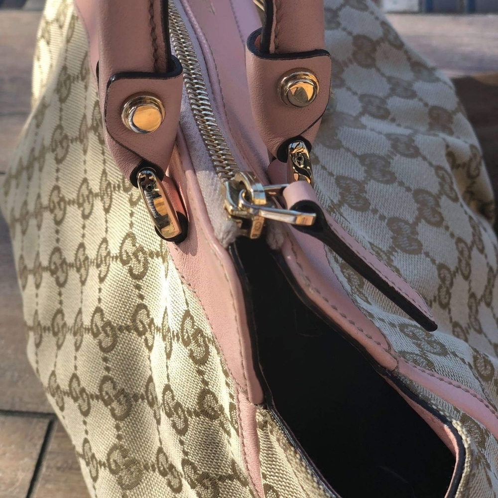 Sold-Authentic Gucci Tote Bag - Picture 4 of 8